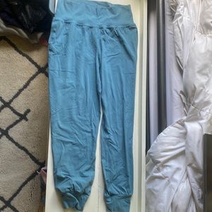 teal salutation athleta joggers